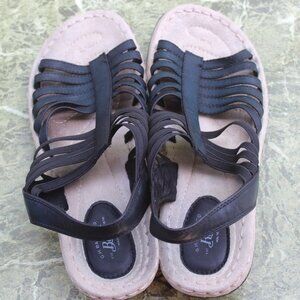 G.H. Bass & Co. Women's leather sandals shoes USA 9